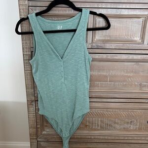 GAP Women's Green ribbed Bodysuit size  XS